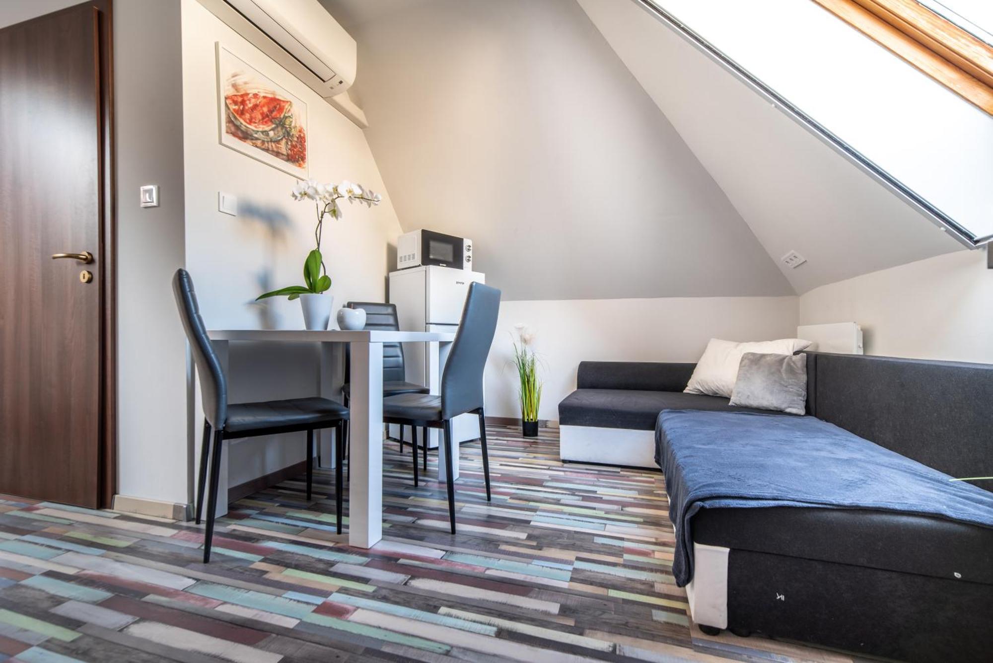 קסזטלי Buzavirag Apartman מראה חיצוני תמונה