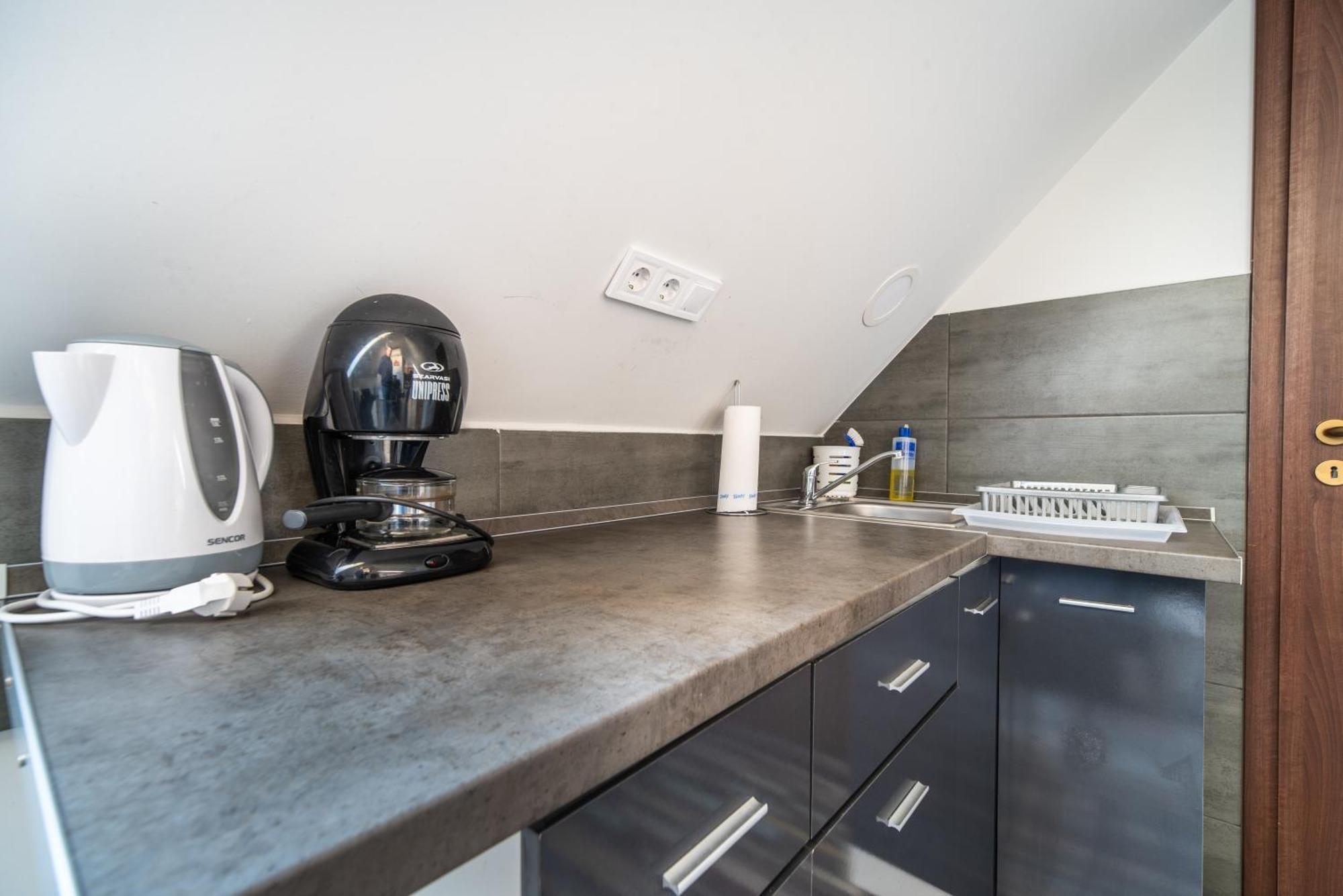 קסזטלי Buzavirag Apartman מראה חיצוני תמונה